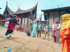 Permainan Anak Nagari di Sarugo