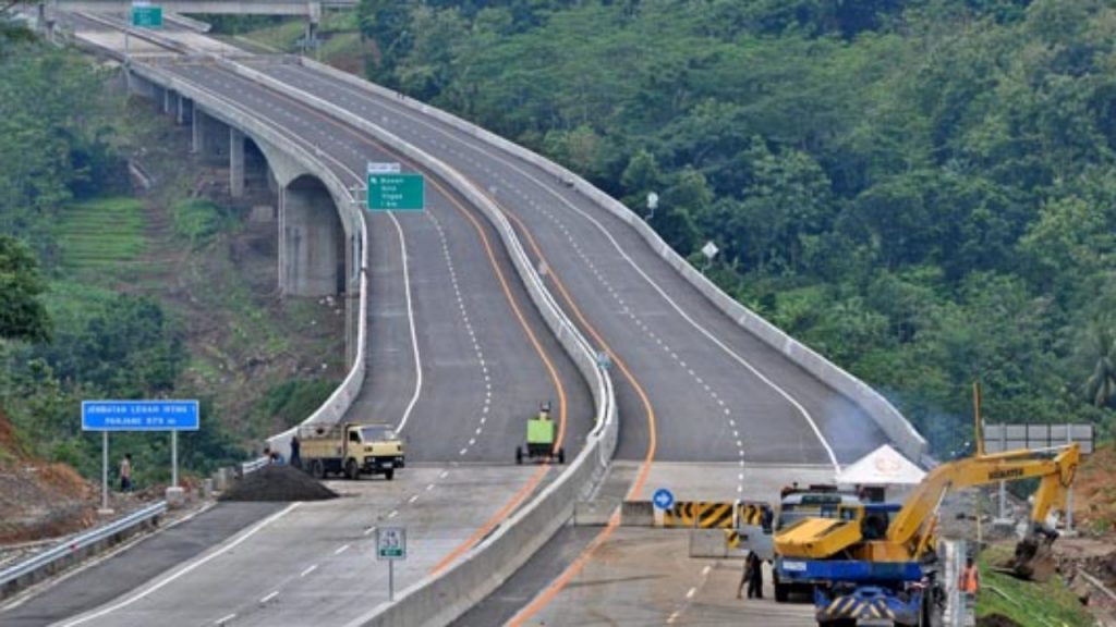 ruas-jalan-tol-padang-pekanbaru