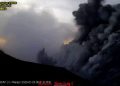 Penampakan erupsi Gunung Marapi