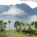 Danau Maninjau adalah salah satu objek wisata di Kabupaten Agam