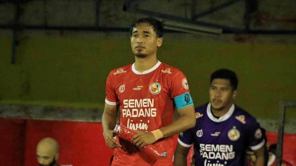 Kapten Semen Padang FC, Rosad Setiawan