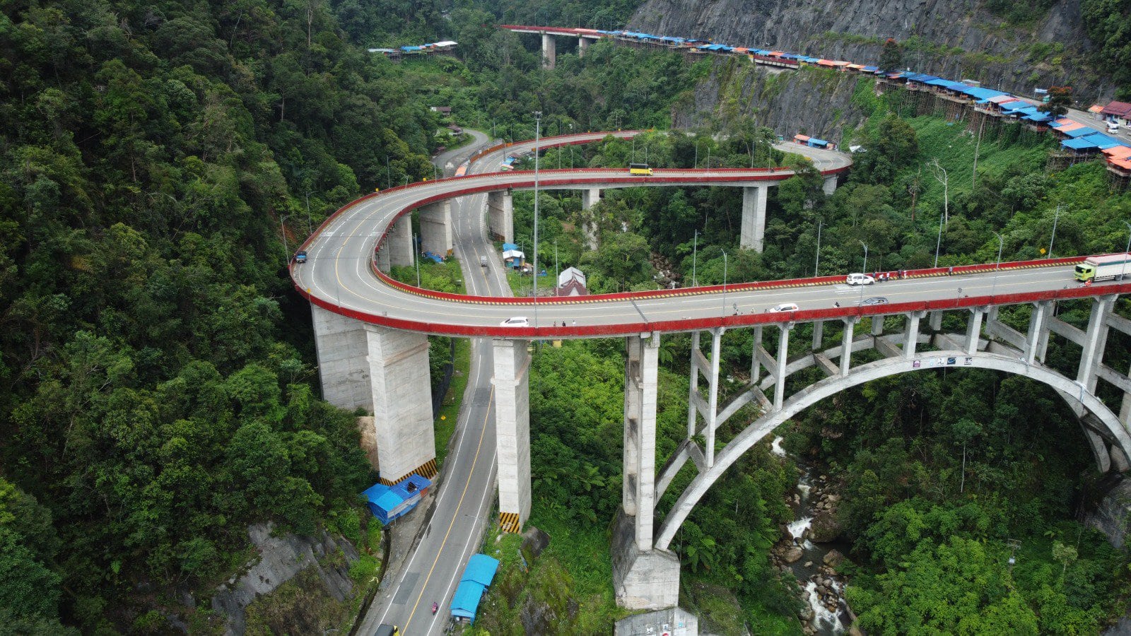 Fly Over Kelok 9