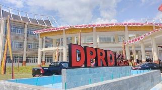 Gedung baru DPRD Padang