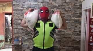 Spiderman Nasi Darurat Padang